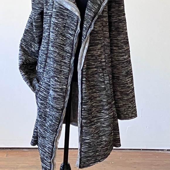 Gray long sleeve medium long hooded open front cardigan - Picture 8 of 10